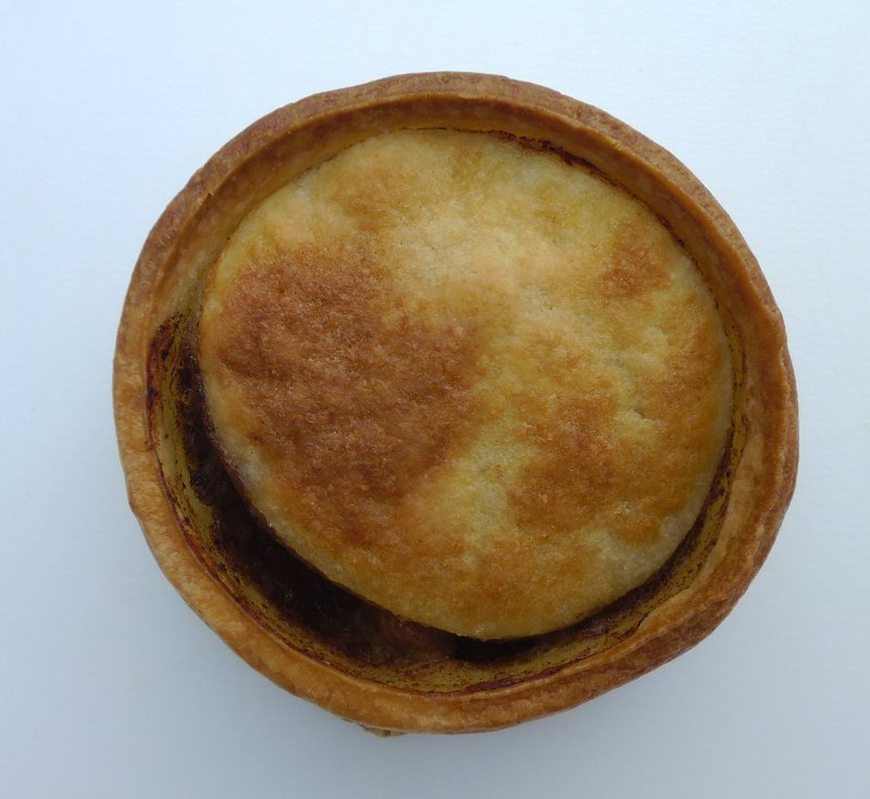 Bells Steak and Gravy Pie
