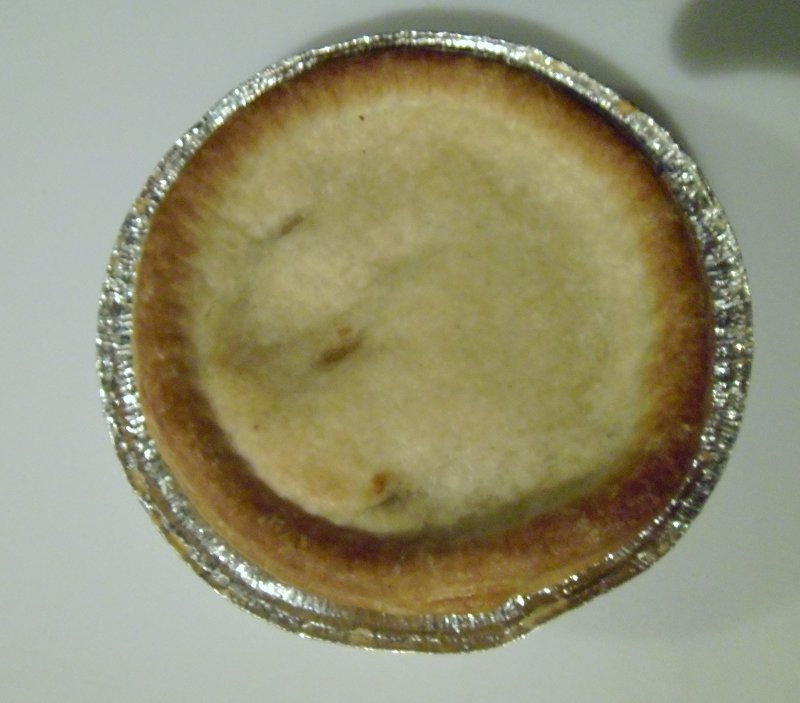 Holland's Meat and Potato Pie